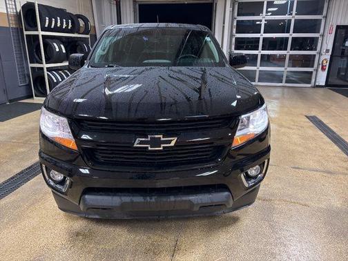 Black 2020 Chevrolet Colorado WT