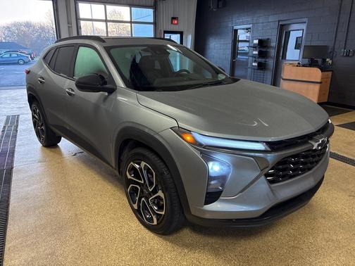 2025 Chevrolet Trax FWD 2RS