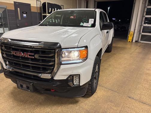 2022 GMC Canyon AT4