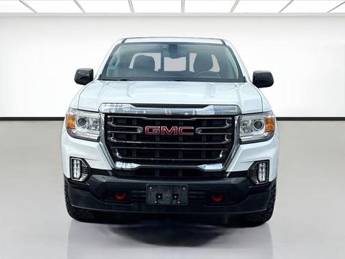 Summit White 2022 GMC Canyon AT4