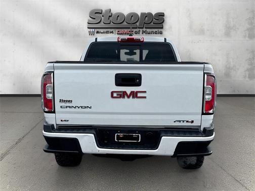 2022 GMC Canyon AT4