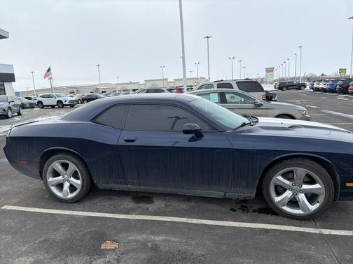 2014 Dodge Challenger SXT