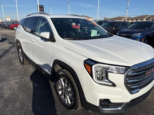 2024 GMC Terrain SLT
