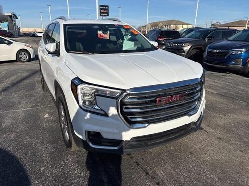 2024 GMC Terrain SLT