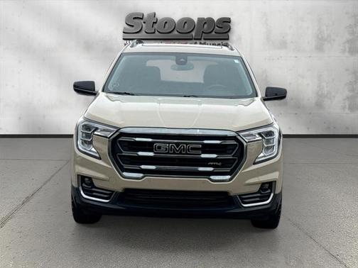 2023 GMC Terrain AWD AT4