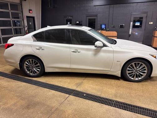 2018 INFINITI Q50 3.0t LUXE