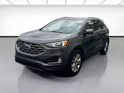 Magnetic 2019 Ford Edge Titanium
