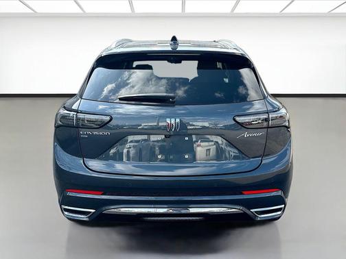 Quartz Blue Metallic 2026 Buick Envision Avenir