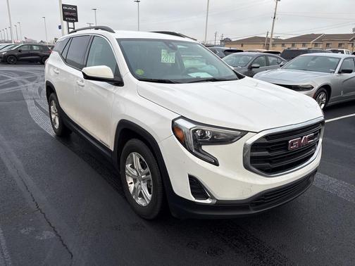 2020 GMC Terrain SLE