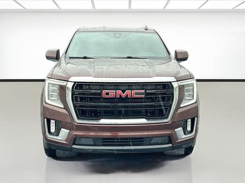 Red 2022 GMC Yukon SLE