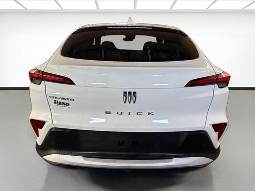 Summit White 2026 Buick Envista Preferred