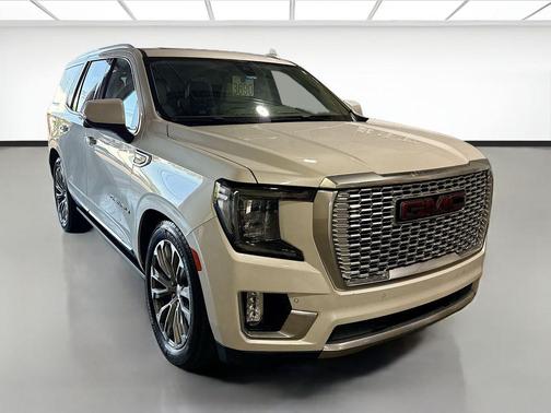 White Frost Tricoat 2021 GMC Yukon Denali
