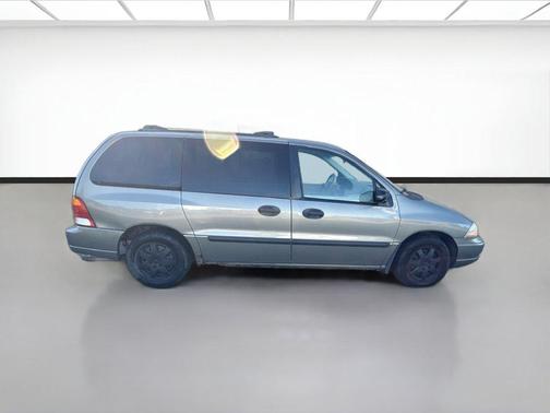 Gray 2003 Ford Windstar LX