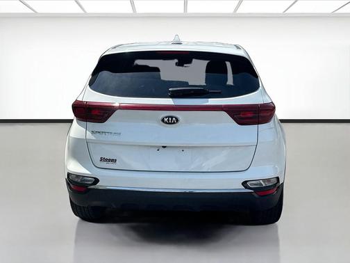 Snow White Pearl 2021 Kia Sportage LX