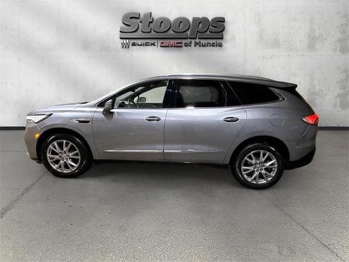 2023 Buick Enclave Essence AWD