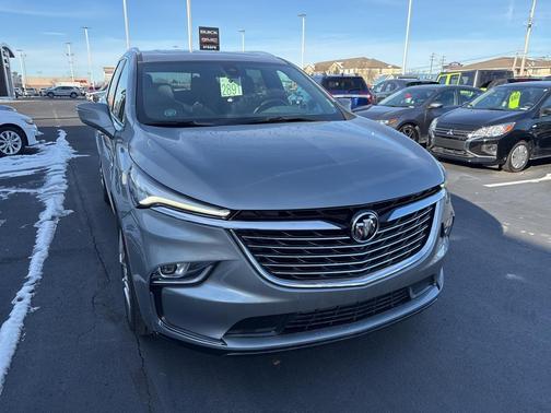 2023 Buick Enclave Essence AWD