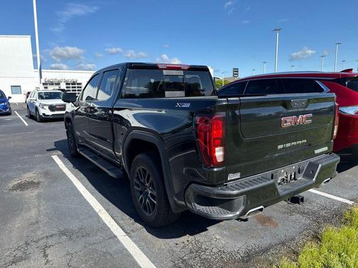 Onyx Black 2025 GMC Sierra 1500 Elevation
