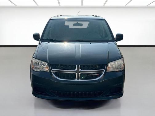 Dark Charcoal Pearlcoat 2012 Dodge Grand Caravan SXT