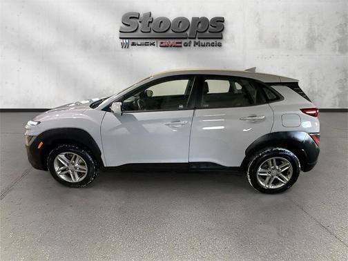 2022 Hyundai KONA SE