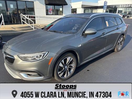 2018 Buick Regal TourX Essence
