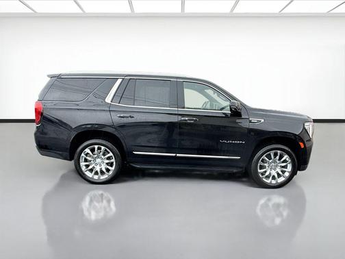 Onyx Black 2024 GMC Yukon SLT