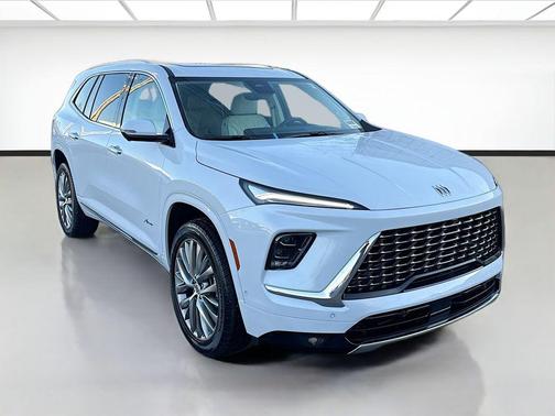 iridescent white tricoat 2026 Buick Enclave Avenir