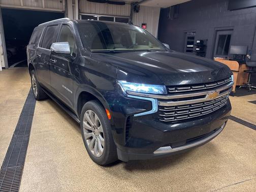 2023 Chevrolet Suburban Premier