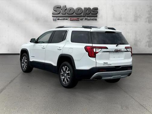 2023 GMC Acadia FWD SLT