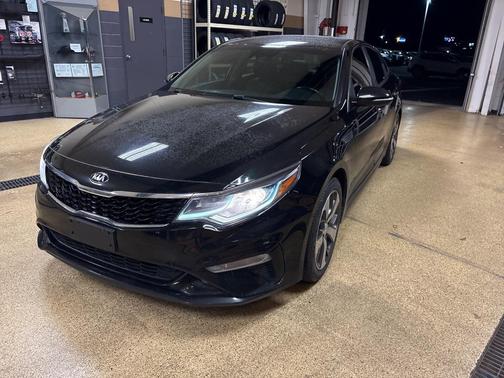 2019 Kia Optima S