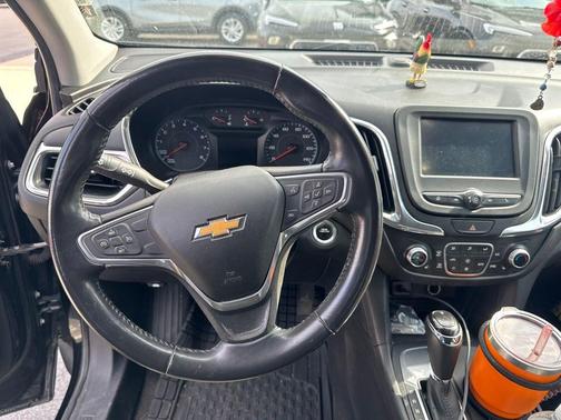 Mosaic Black Metallic 2018 Chevrolet Equinox LT