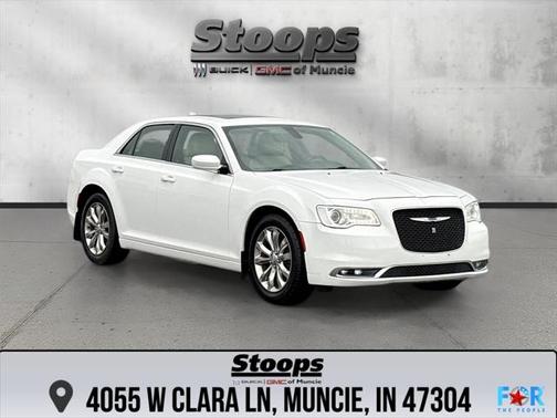 2017 Chrysler 300 Limited
