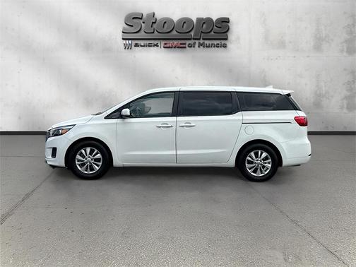 2018 Kia Sedona L