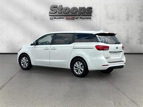 2018 Kia Sedona L