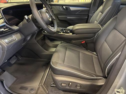 2025 Buick Enclave Preferred FWD