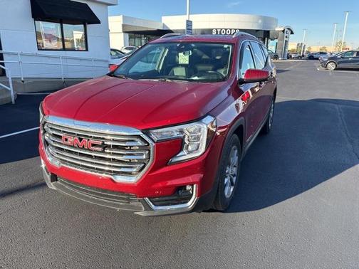2022 GMC Terrain SLT