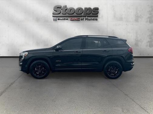 2022 GMC Terrain AWD AT4