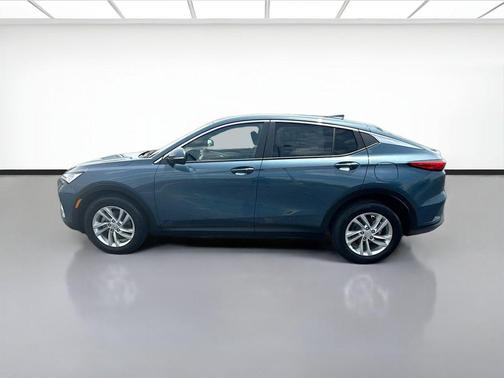 Ocean Blue Metallic 2025 Buick Envista Preferred FWD