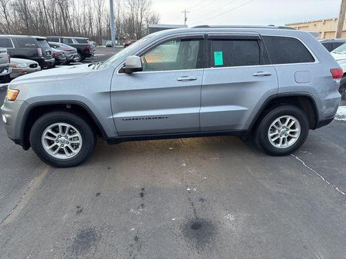 2020 Jeep Grand Cherokee Laredo