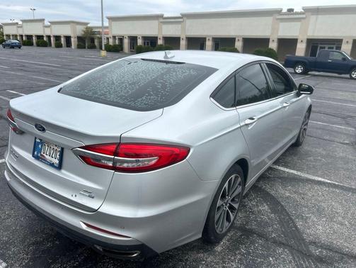 Ingot Silver 2019 Ford Fusion SE