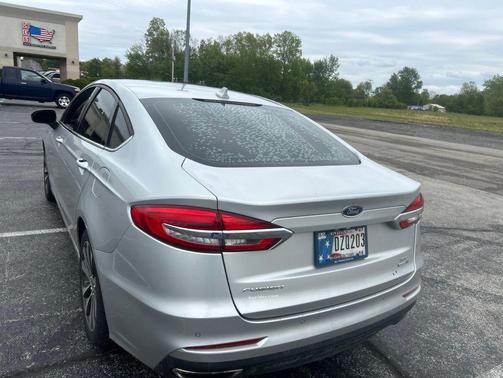 Ingot Silver 2019 Ford Fusion SE
