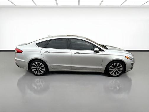 Ingot Silver 2019 Ford Fusion SE