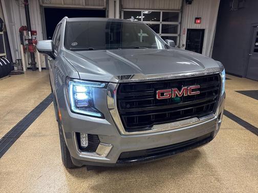 2023 GMC Yukon SLE