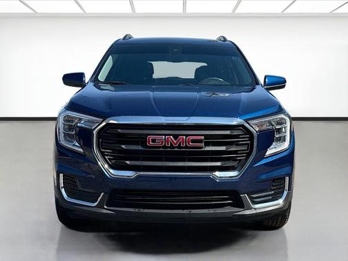 Marine Metallic 2022 GMC Terrain SLE