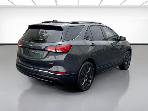 Iron Gray Metallic 2023 Chevrolet Equinox FWD RS
