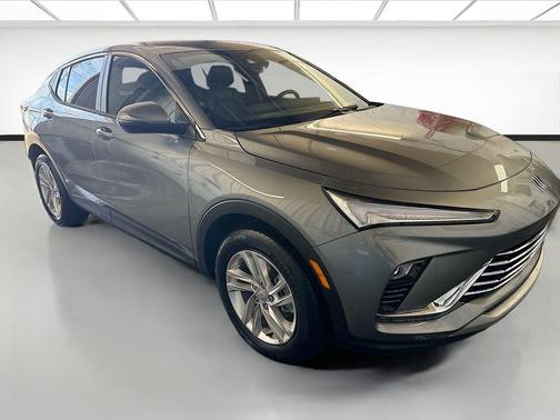 Moonstone Gray Metallic 2026 Buick Envista Preferred