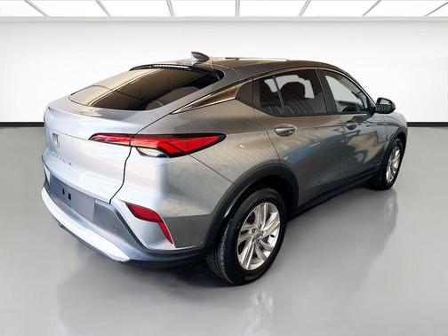 Moonstone Gray Metallic 2026 Buick Envista Preferred