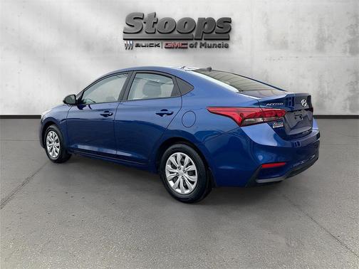 2022 Hyundai Accent SE