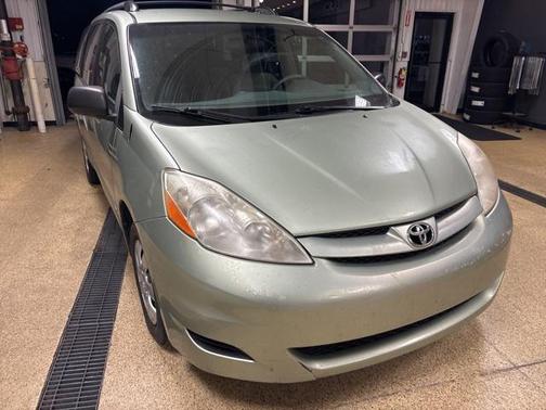 2010 Toyota Sienna