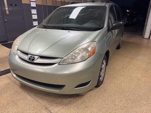 2010 Toyota Sienna