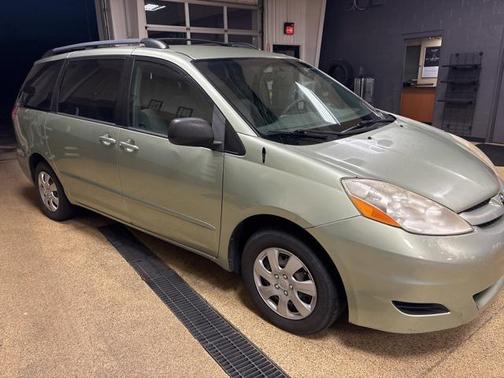 2010 Toyota Sienna